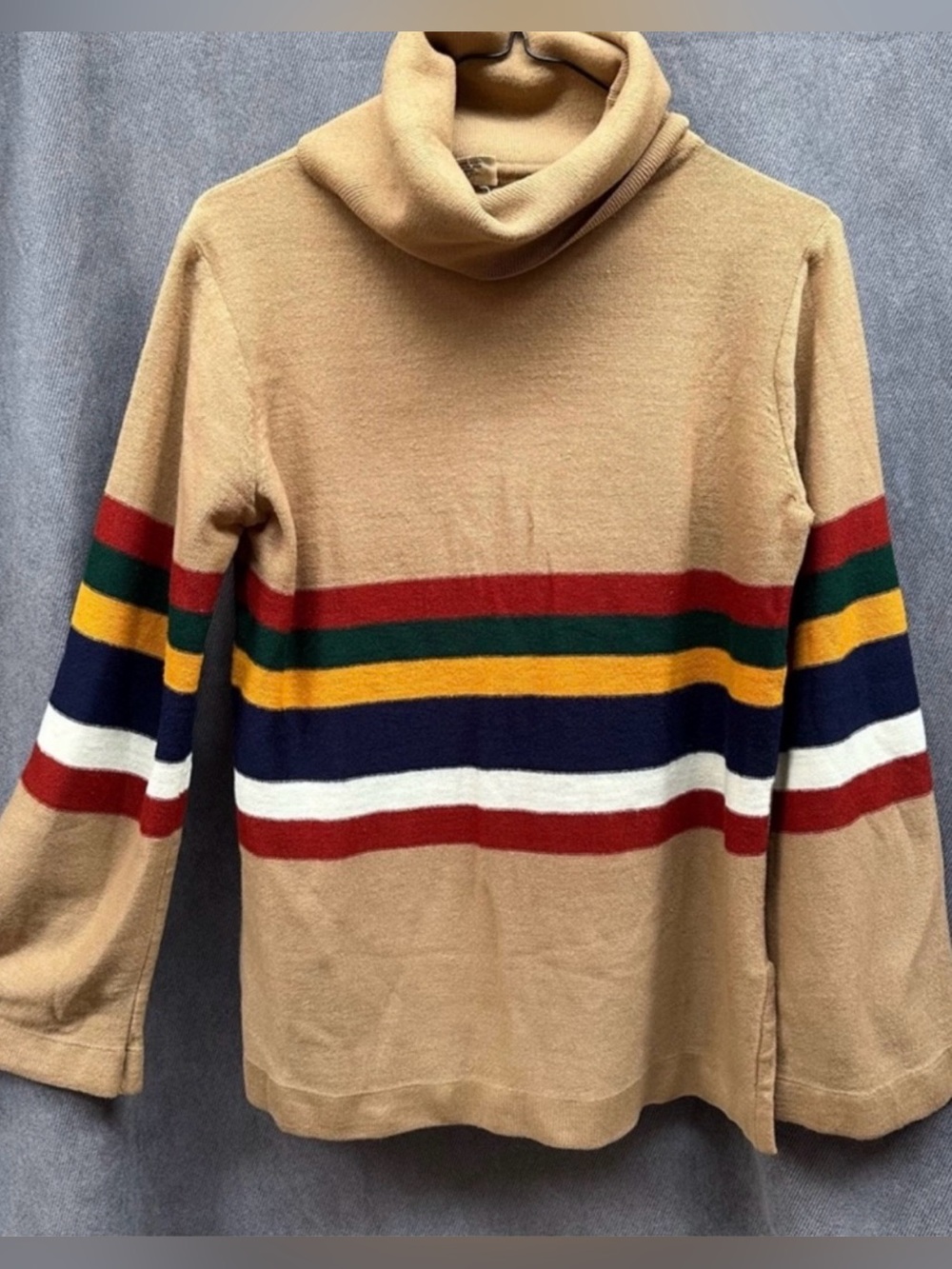 Vintage bell sleeve sweater 70s turtleneck women’s